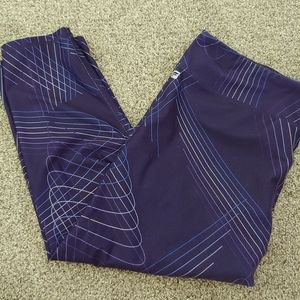 Capri Athletic Leggings